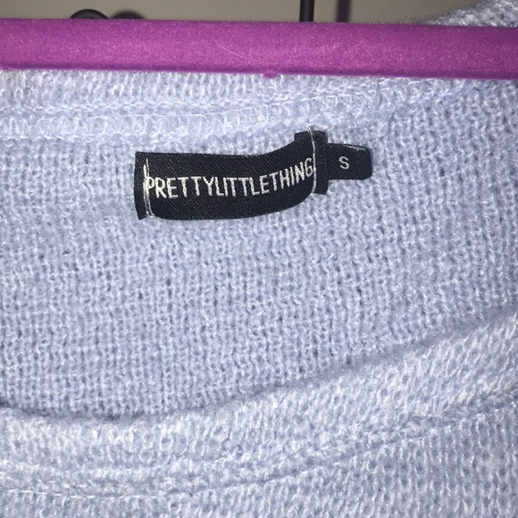 PRETTYLITTLETHING BLUE OFF SHOULDER SWEATER - Picture 3 of 4